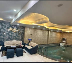 Hotel kashi shivi